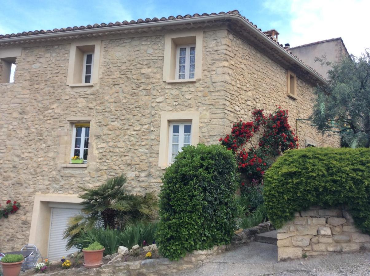 Les Conils - Gites Et Chambres D'Hotes Saint-Pierre-de-Vassols Dış mekan fotoğraf