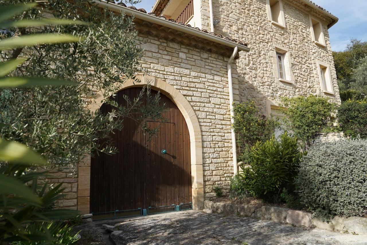 Les Conils - Gites Et Chambres D'Hotes Saint-Pierre-de-Vassols Dış mekan fotoğraf
