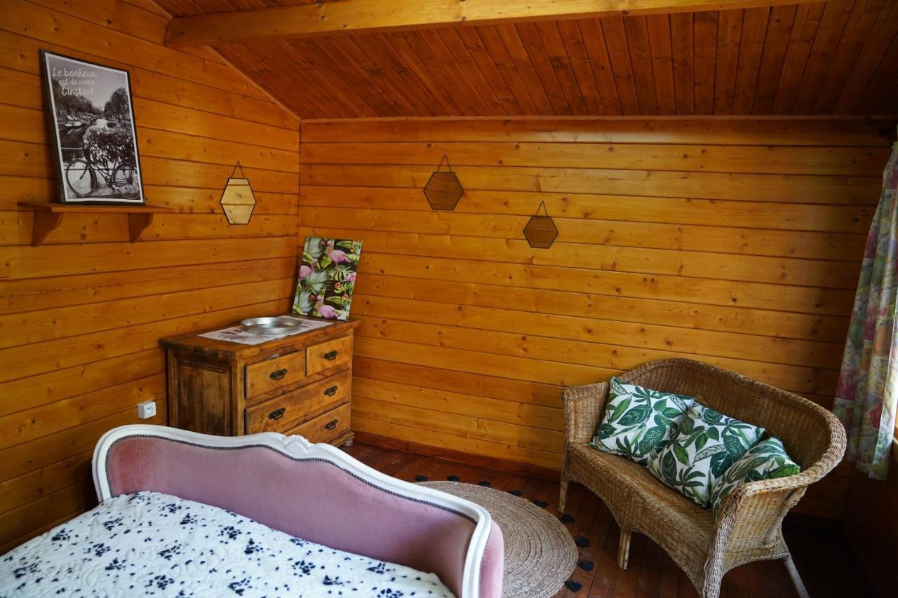 Les Conils - Gites Et Chambres D'Hotes Saint-Pierre-de-Vassols Dış mekan fotoğraf